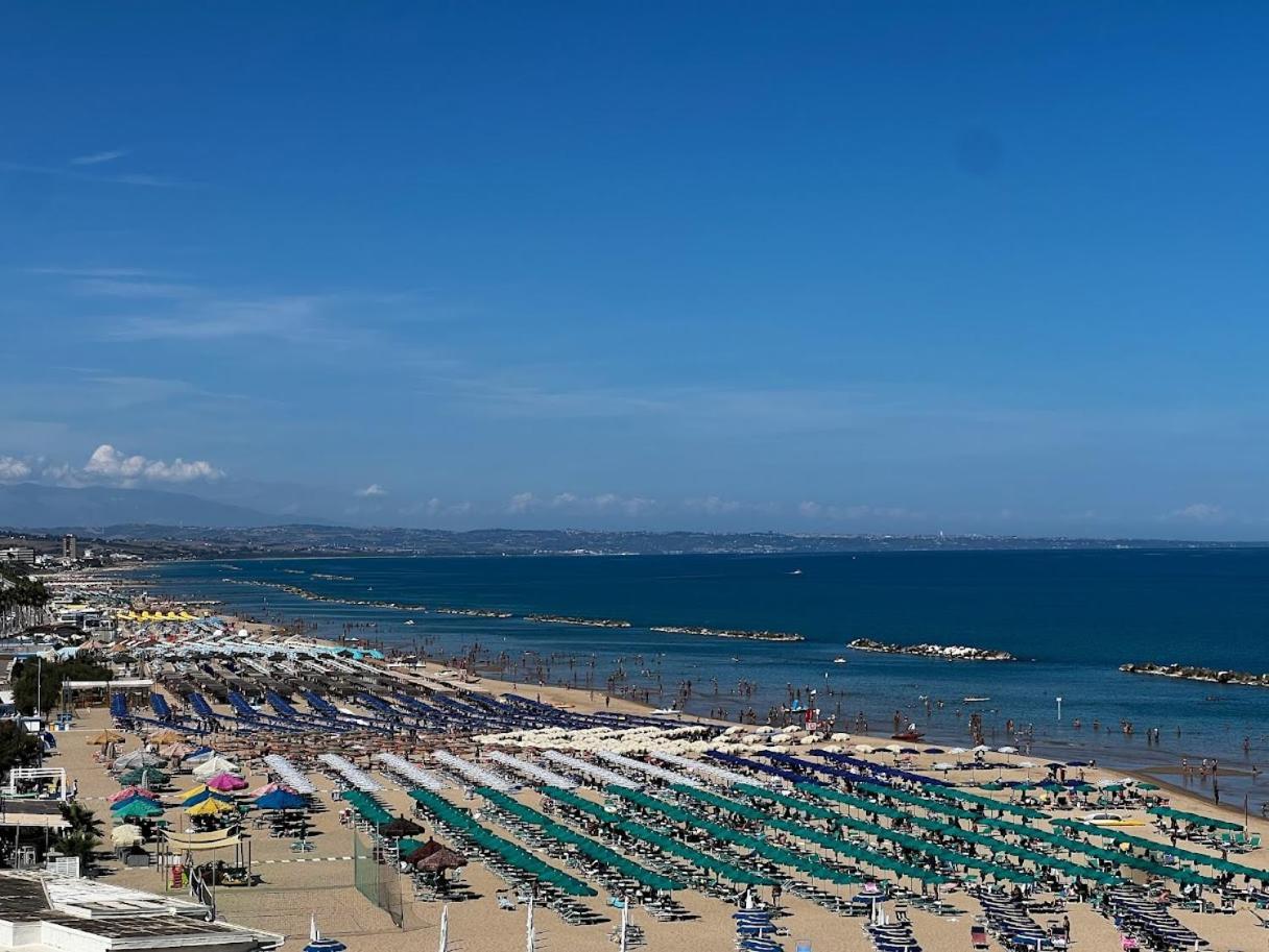 Lumia Hotel Termoli Exterior photo